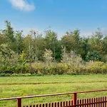 2 Bedroom Gorgeous In Semesterbostad