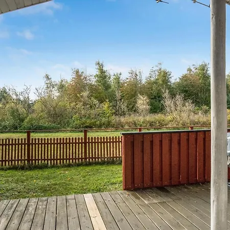 2 Bedroom Gorgeous In Hjørring
