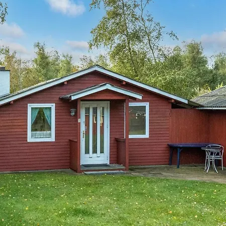 2 Bedroom Gorgeous In *